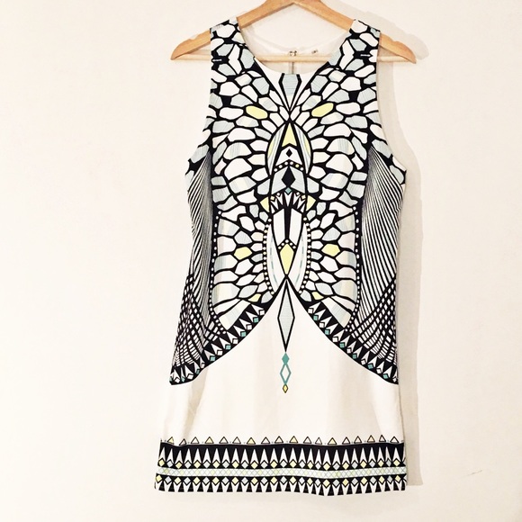 SHEIN Dresses & Skirts - SheIn Dress